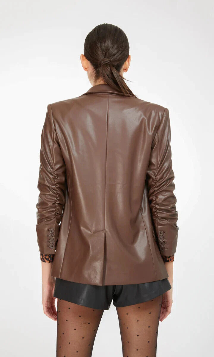 Women's Premium Brown Original Leather Blazer — Structured Notch Lapel & Flap Pockets